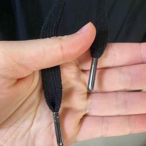 Lululemon Coast Easy Wrap - Picture 7 of 14